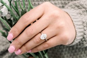 Buy exceptional Wedding rings in Hong Kong