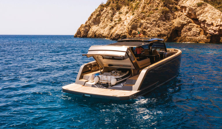 Choosing the Right Yacht Tender: A Comprehensive Guide for Boaters